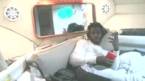 wetdreamz101 online show from December 5, 9:49 am