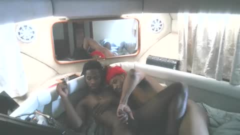 wetdreamz101 online show from December 1, 9:45 am