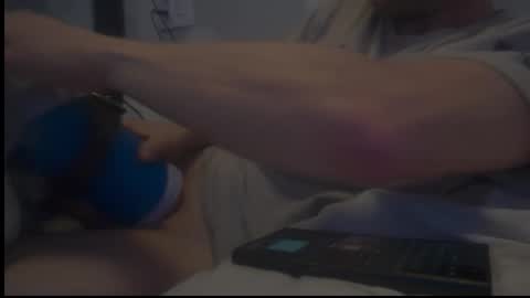 ShyGuy online show from November 29, 12:18 pm