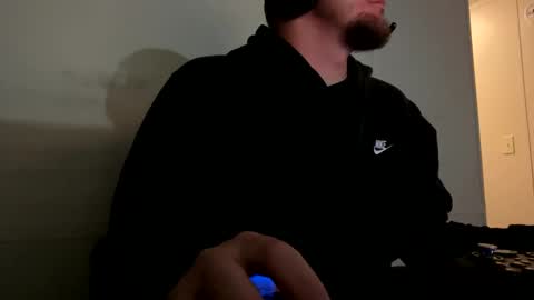 wheresmyladies online show from December 11, 3:37 am