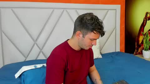 Dylan white online show from February 19, 5:38 pm