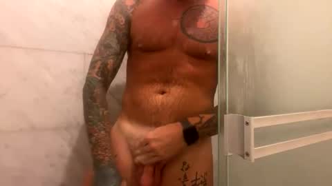 whoawerowhoa online show from November 19, 11:48 pm