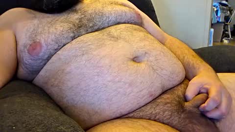 whorekneeweeny online show from February 17, 2:15 pm