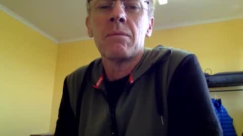 Snapshot of whynotfly1 chatting on October 11, 1:20 am whynotfly1 online show from October 11, 1:20 am