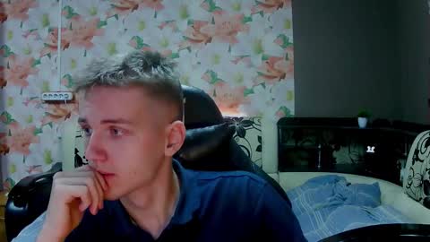 wiiinkyyy online show from November 17, 3:48 pm