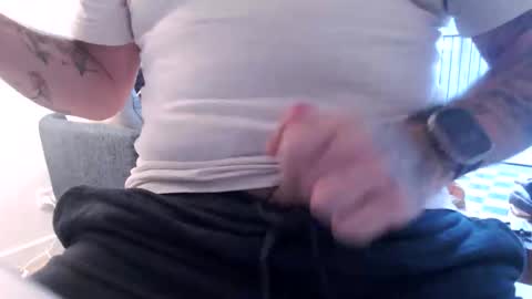 willeyeam1 online show from November 25, 7:21 am