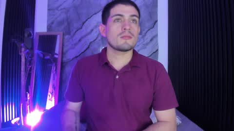 william_steel_ online show from September 22, 11:43 am