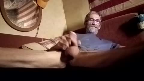 Snapshot of williamgrantham555 chatting on January 9, 6:38 am williamgrantham555 online show from January 9, 6:38 am