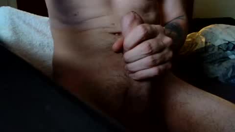 willuknn online show from April 27, 9:09 pm