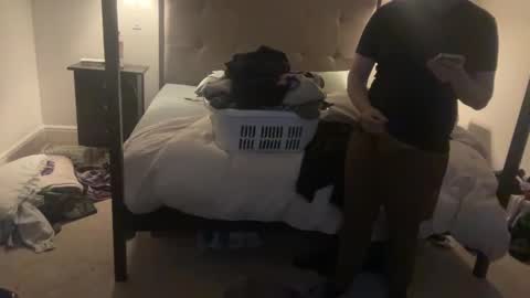 SearchingForSomeoneLikeYou online show from December 13, 7:26 am