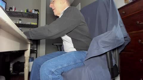 WillySkynn online show from January 2, 9:28 pm