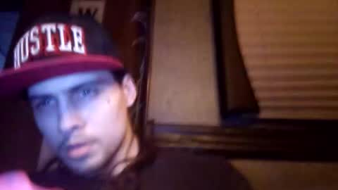 wilsond9479 online show from December 16, 4:41 am