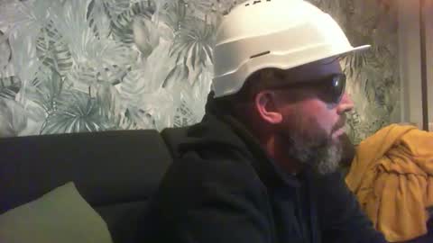 wisemass online show from December 23, 3:26 am