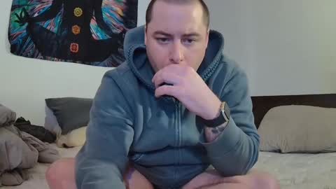 wisserd online show from March 9, 12:21 am