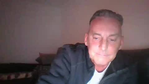 DrippinandCum... online show from April 3, 1:24 am