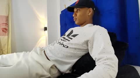 wonder172021 online show from February 1, 11:43 am