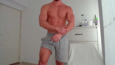 Wolfie online show from December 20, 9:11 am