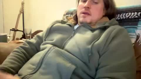 Snapshot of wucious chatting on December 28, 12:36 pm wucious online show from December 28, 12:36 pm