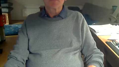 Wuki online show from May 1, 7:38 pm
