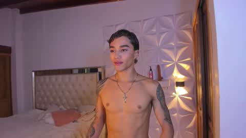 wyatt online show from December 3, 5:57 am