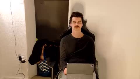 Wyatt online show from March 22, 4:39 am