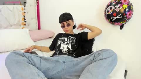 xaanderGrey online show from October 14, 9:11 pm