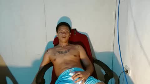 xander online show from April 10, 10:44 am