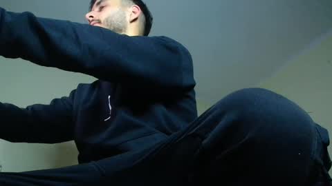 Snapshot of xandercagex chatting on January 29, 9:39 pm XanderCageX online show from January 29, 9:39 pm