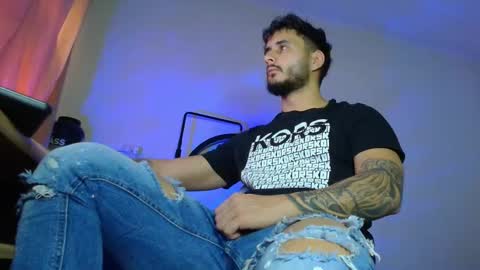 XanderCageX online show from November 18, 9:02 am