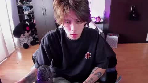 xIce Boy online show from March 9, 3:17 pm