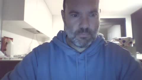 xoriso online show from January 3, 6:35 pm