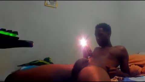 SHIPYBLUNT  INDEPENDENT MODEL online show from March 10, 4:24 pm