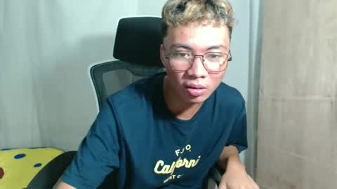 Marjune online show from December 5, 10:44 am