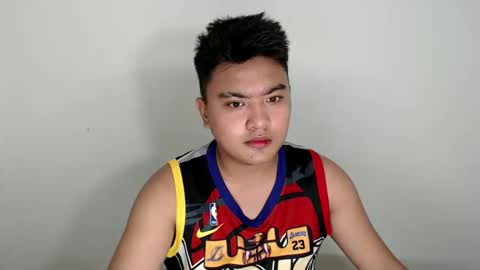 Snapshot of xxhotloyd_cummerx chatting on December 27, 1:50 pm Loyd online show from December 27, 1:50 pm