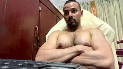  Yago Fox  online show from February 27, 7:04 pm