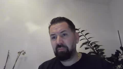 yakijoe online show from October 28, 10:45 pm