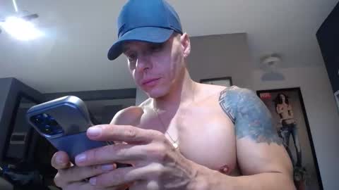 Snapshot of yatho_ chatting on October 22, 3:21 am yahto online show from October 22, 3:21 am