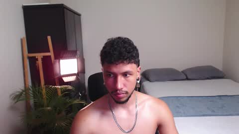 yeff online show from February 19, 12:08 am