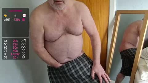 yifella online show from March 24, 2:44 pm