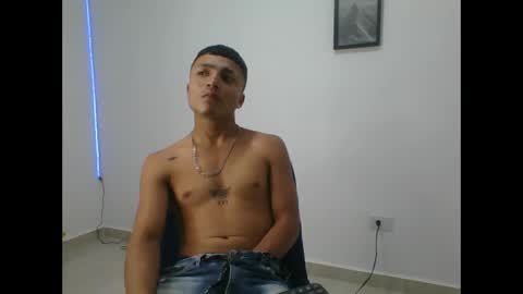 yissus_20 online show from April 7, 11:05 pm