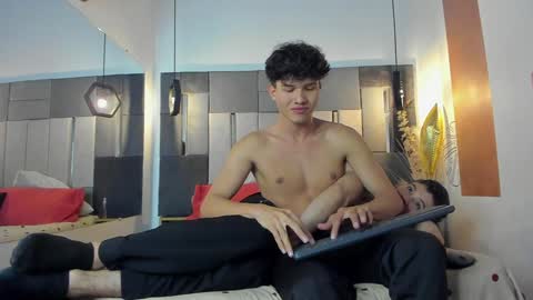 yizus_bonz online show from February 7, 12:09 am