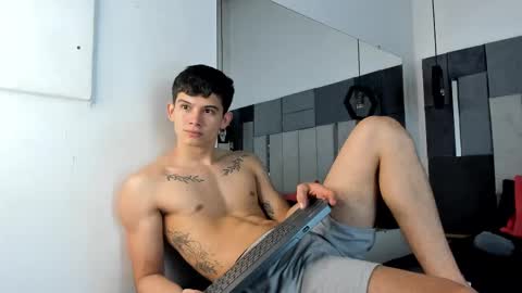 yizus_bonz online show from March 9, 12:21 am