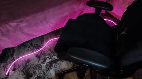 Darius online show from September 14, 6:43 pm