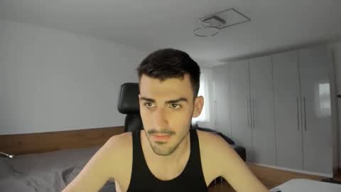 yoda130305 online show from March 14, 4:47 pm