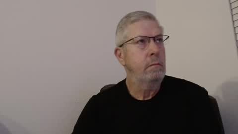 Colorado Guy Straight online show from December 8, 1:25 pm