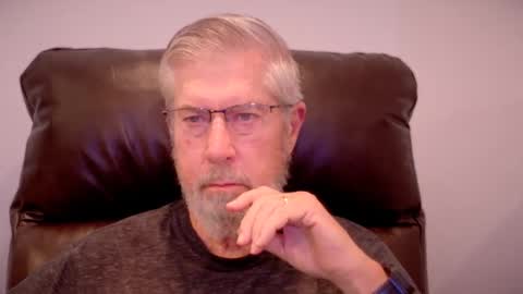 Colorado Guy Straight online show from September 11, 3:05 am