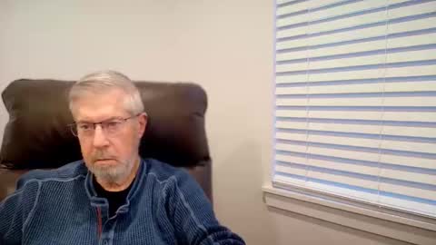 Colorado Guy Straight online show from November 11, 1:49 pm