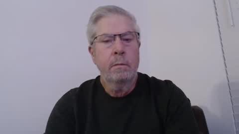 Colorado Guy Straight online show from December 4, 12:25 pm