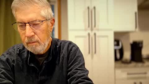 Colorado Guy Straight online show from October 30, 1:34 pm