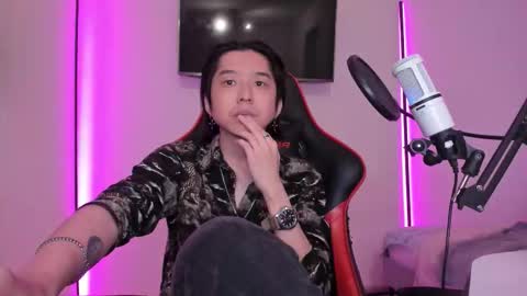 Han   online show from October 4, 2:11 pm